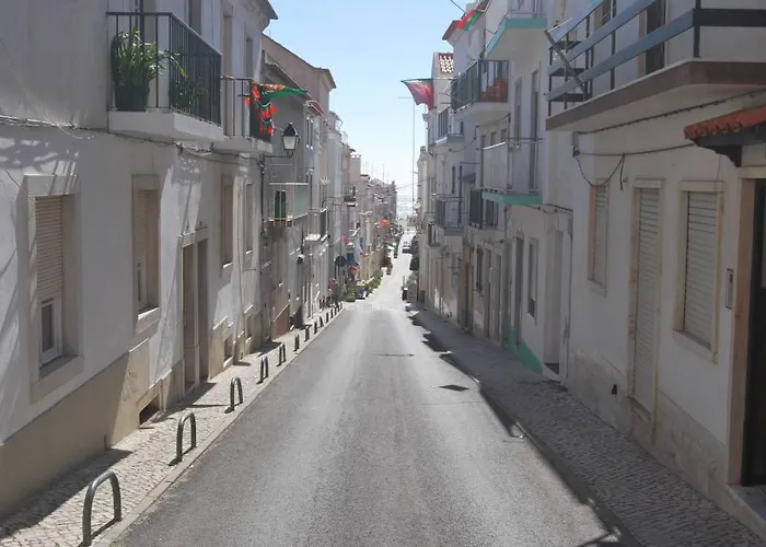 T2 fantástico perto da praia (só descer a rua)